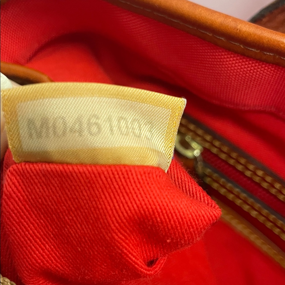 Dooney & Bourke ‘Layla’ Nylon Tote - Picture 15 of 17